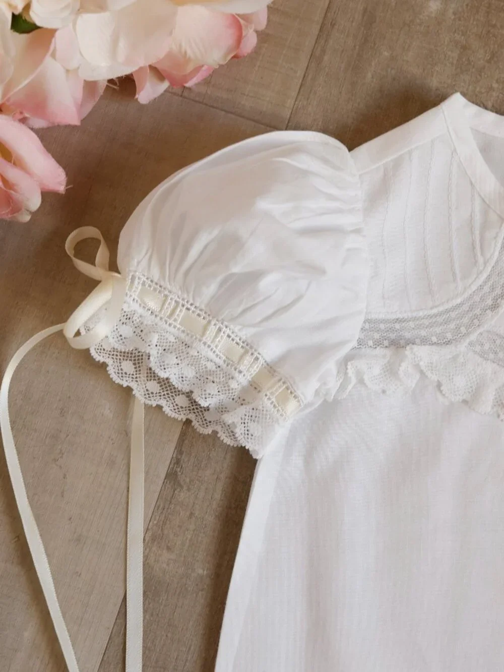 Newborn White Heirloom Cotton Dress/Gown Hand Embroidery Lace Inlay Portait - Picture 2 of 5